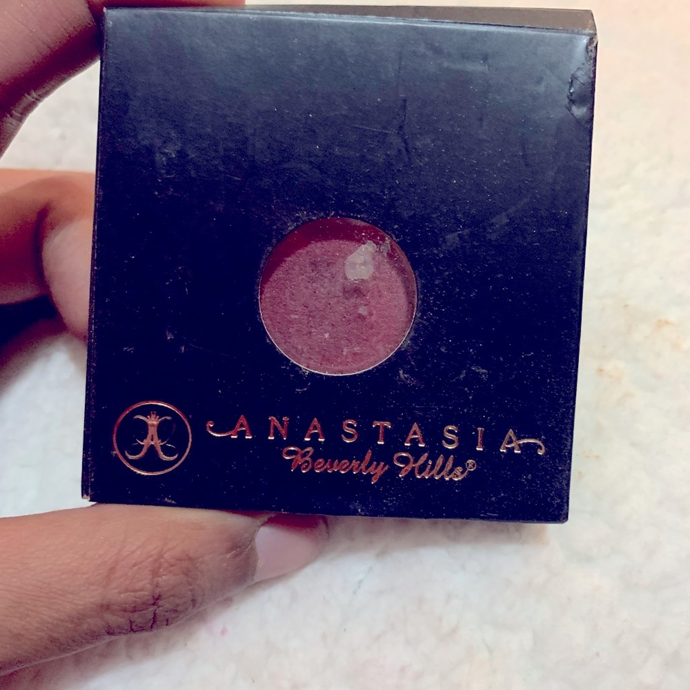 Single mingle eyeshadow pot